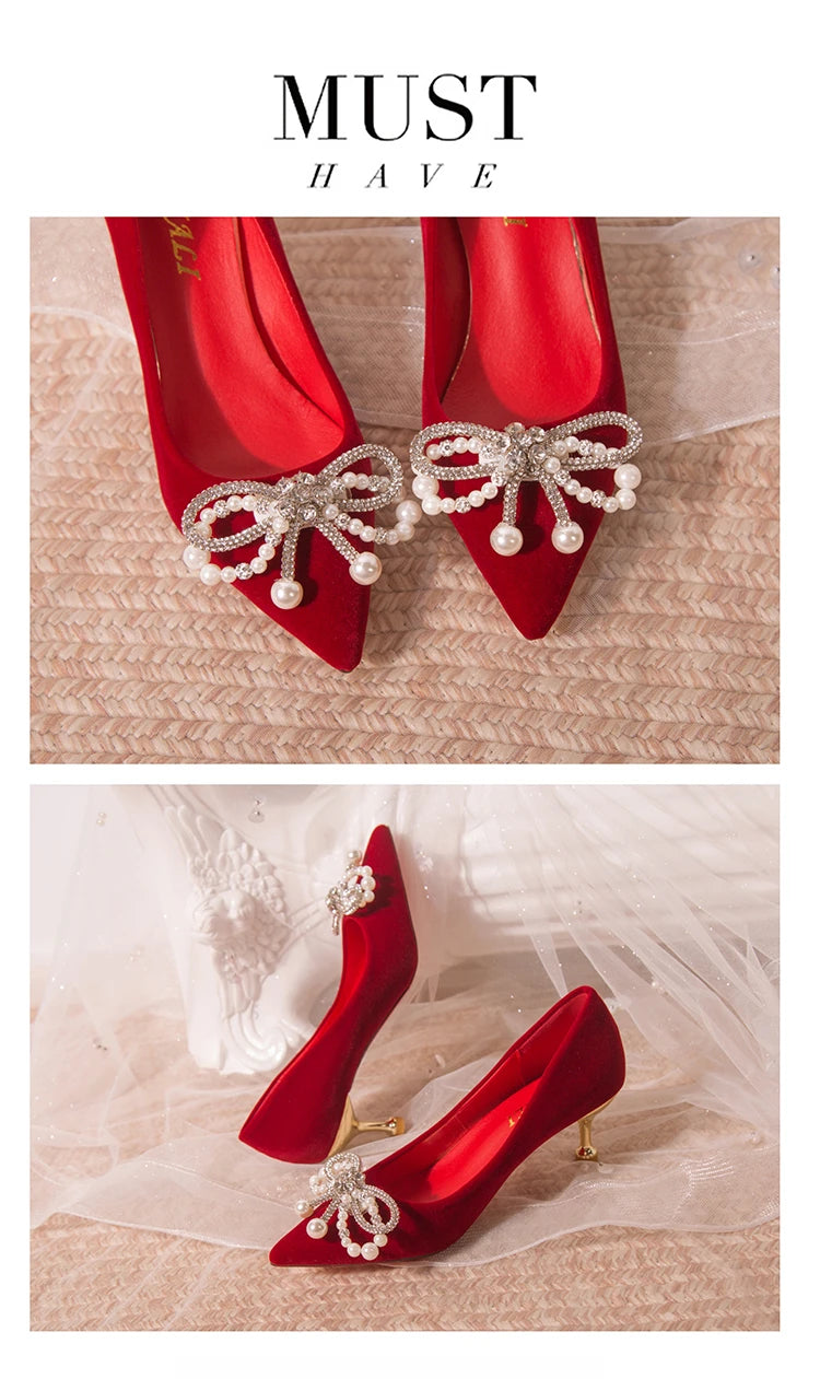 Hochzeitsschuhe Brautschuhe Frauen neue Perle dicke Ferse flacher Mund spitzen Xiuhe Haupthochzeitskleid nicht müde Fuß einzelne Schuhe