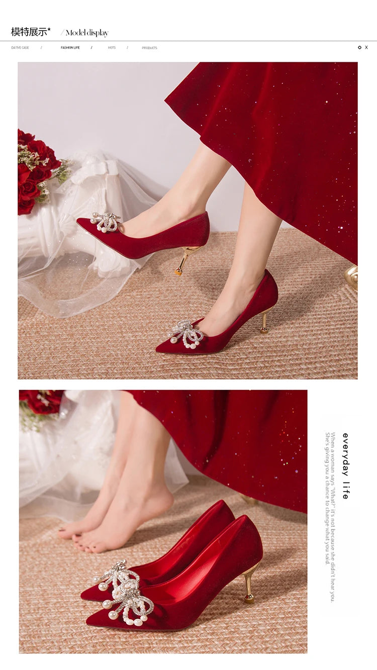 Hochzeitsschuhe Brautschuhe Frauen neue Perle dicke Ferse flacher Mund spitzen Xiuhe Haupthochzeitskleid nicht müde Fuß einzelne Schuhe