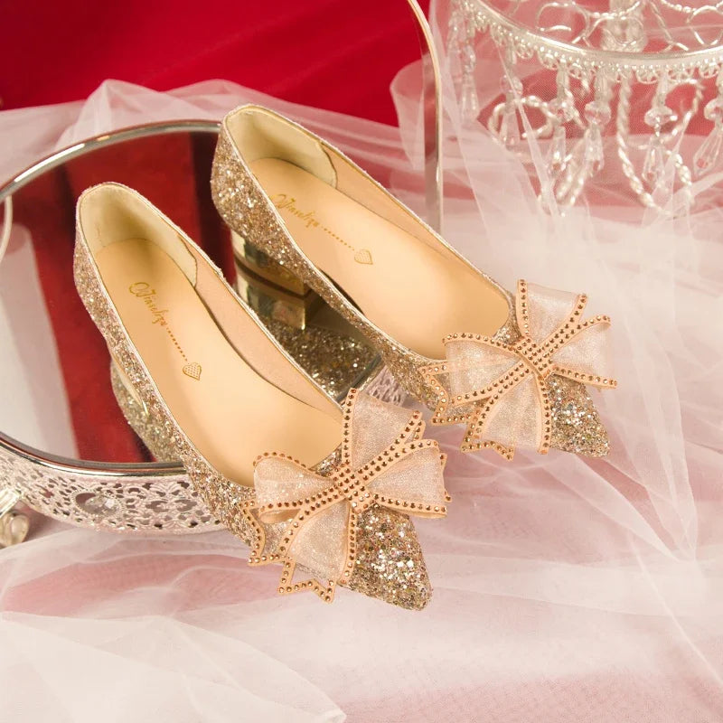 Damen Glänzende Gold Silber Brautschuhe mit Perlen, flache Absätze, Med (3 cm – 5 cm), Kristall, Schmetterlingsknoten, flache Hochzeitsschuhe, Slipper