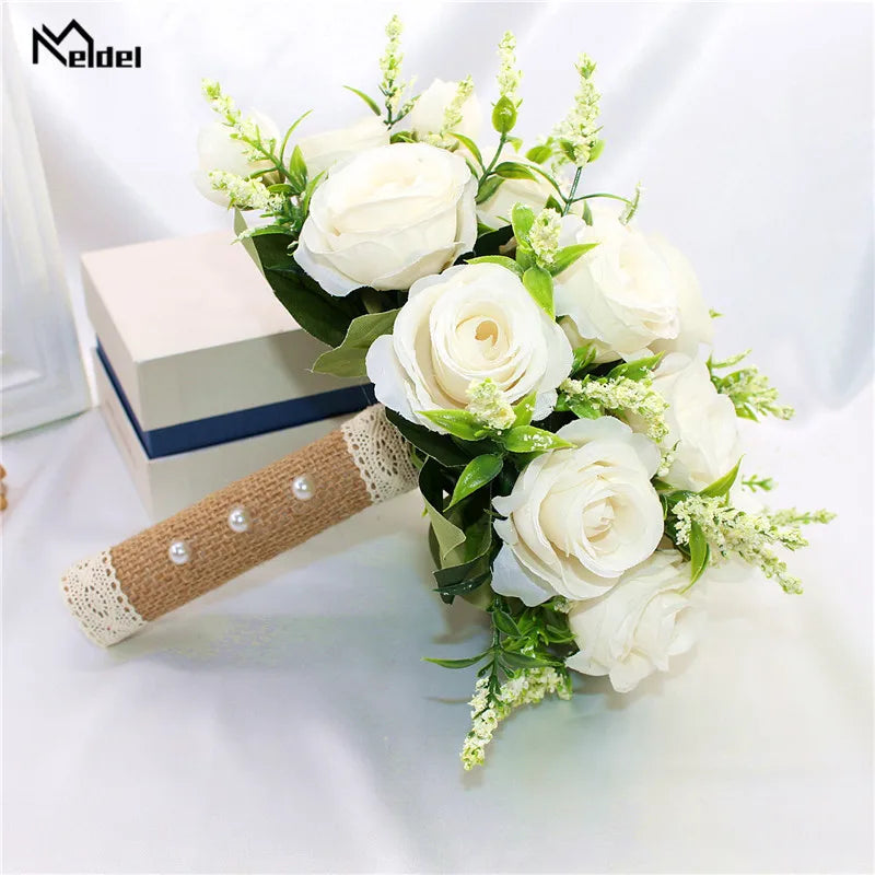 Brautstrauß, künstliche Blumen, Hochzeit, Blumen halten, weiße künstliche natürliche Rose für Brautjungfer, Braut, Hochzeitsdekorationen