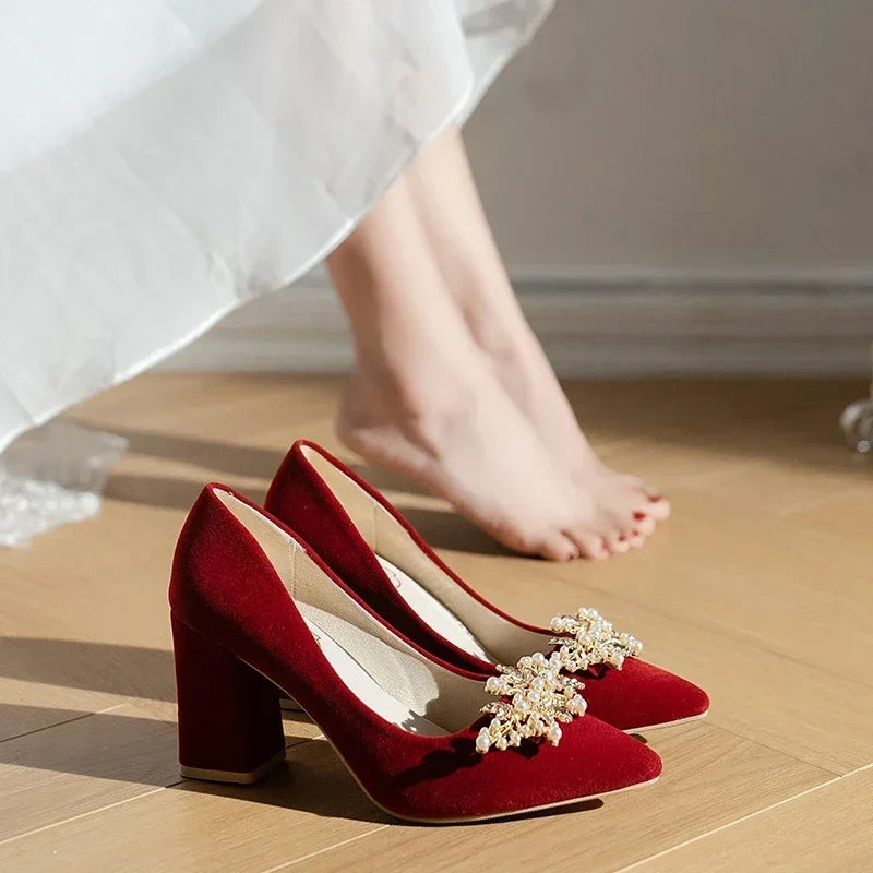 2024 neue Frühling Sommer Herbst Hochzeit Schuhe frauen Dicken Absätzen Braut Rot Wildleder Hochzeit Barfuß Schuhe
