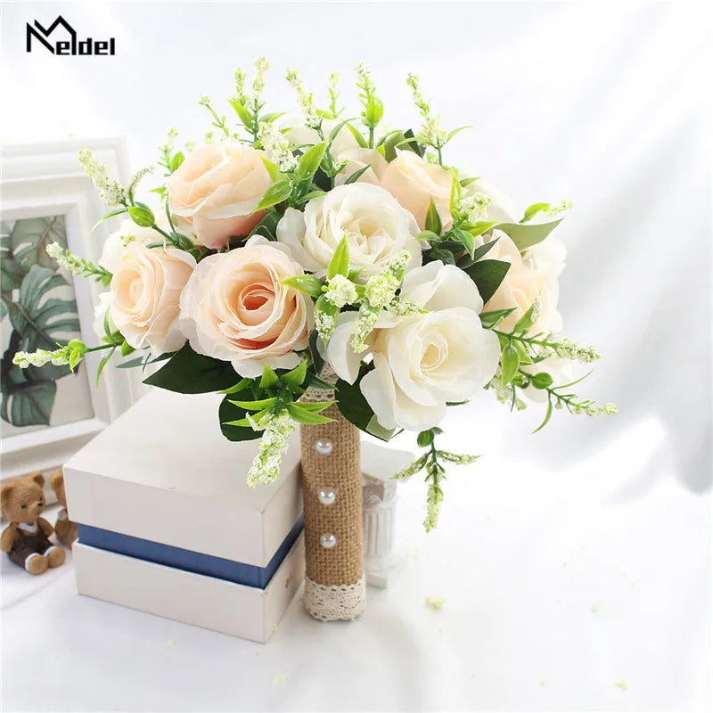 Brautstrauß, künstliche Blumen, Hochzeit, Blumen halten, weiße künstliche natürliche Rose für Brautjungfer, Braut, Hochzeitsdekorationen