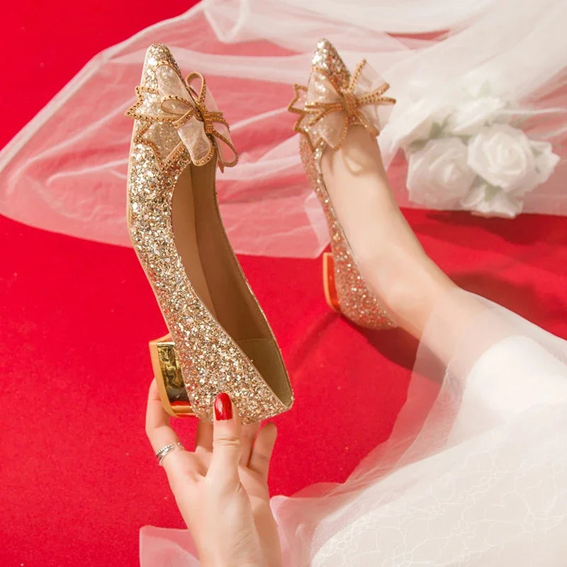 Damen Glänzende Gold Silber Brautschuhe mit Perlen, flache Absätze, Med (3 cm – 5 cm), Kristall, Schmetterlingsknoten, flache Hochzeitsschuhe, Slipper