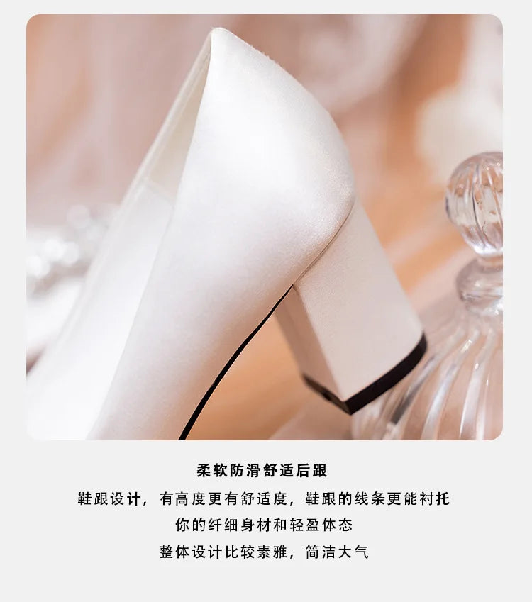 Weiße Hochzeitsschuhe, dicker Absatz, Brautschuhe mit Strasssteinen, spitzer Zehenbereich, mittlerer Absatz, große Größe 41–43, Abendschuhe für die Hochzeit, Damen-Pumps