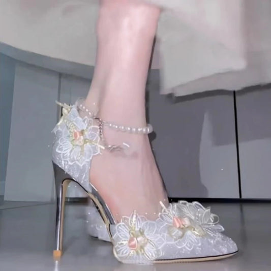 Weiße Brautschuhe, Hochzeitsschuhe für Frauen, Luxus-Designer-Mary-Jane, elegante Damenschuhe mit Absatz, Designer-Schuhe im Heels-Stil