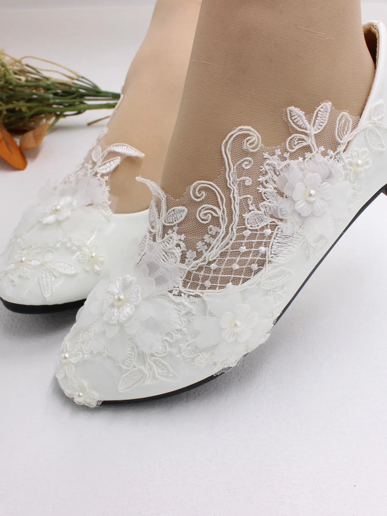 Neue frühling spitze hochzeit schuhe Weiß flache braut schuhe Original design Prinzessin frauen der einzelnen schuhe geeignet für hochzeit kleid ph