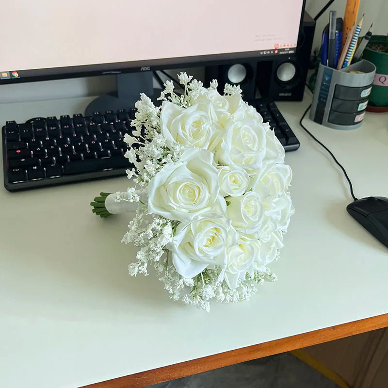 Brautstrauß Hochzeitsblumen Brautjungfern Seidenrosen Gefälschte Babys Atem Braut Hochzeitsaccessoires Tischdekoration