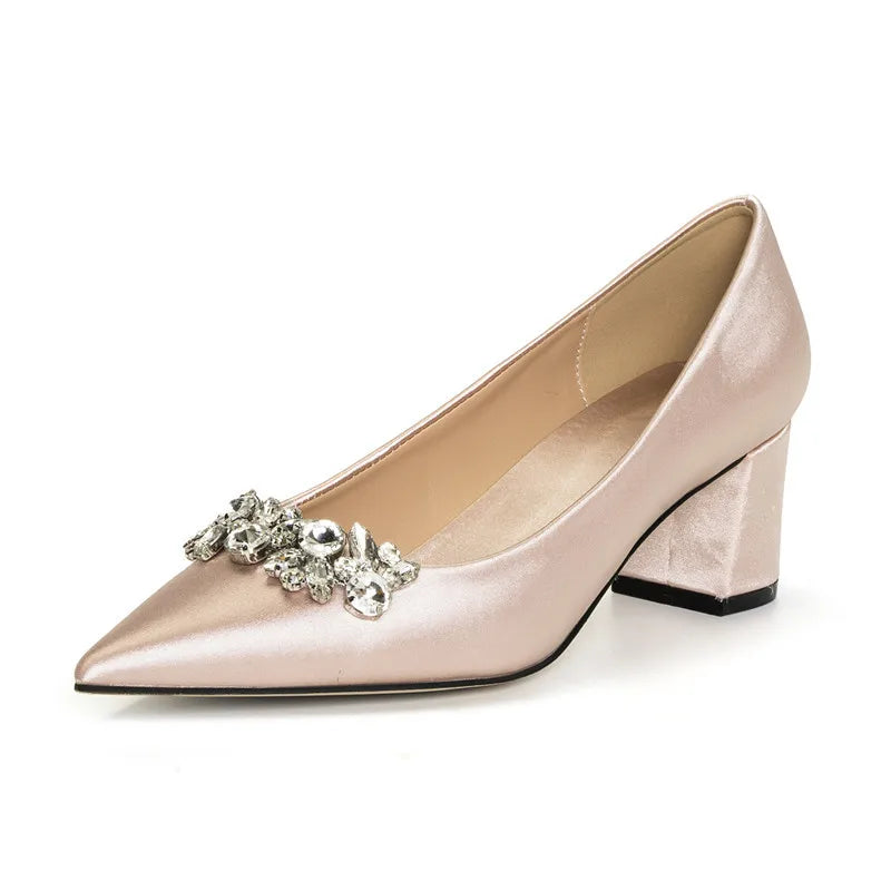 Weiße Hochzeitsschuhe, dicker Absatz, Brautschuhe mit Strasssteinen, spitzer Zehenbereich, mittlerer Absatz, große Größe 41–43, Abendschuhe für die Hochzeit, Damen-Pumps