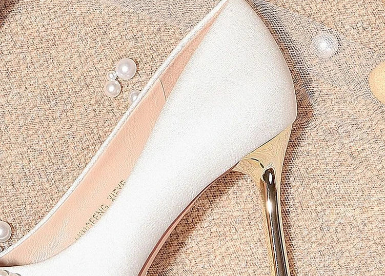 Damen Sommerschuhe Braut Pumps Schuhe für Frau 2024 Hochzeitsschuh auf Absatz Spitzschuh Perle Stilito High Heels Beliebte 39