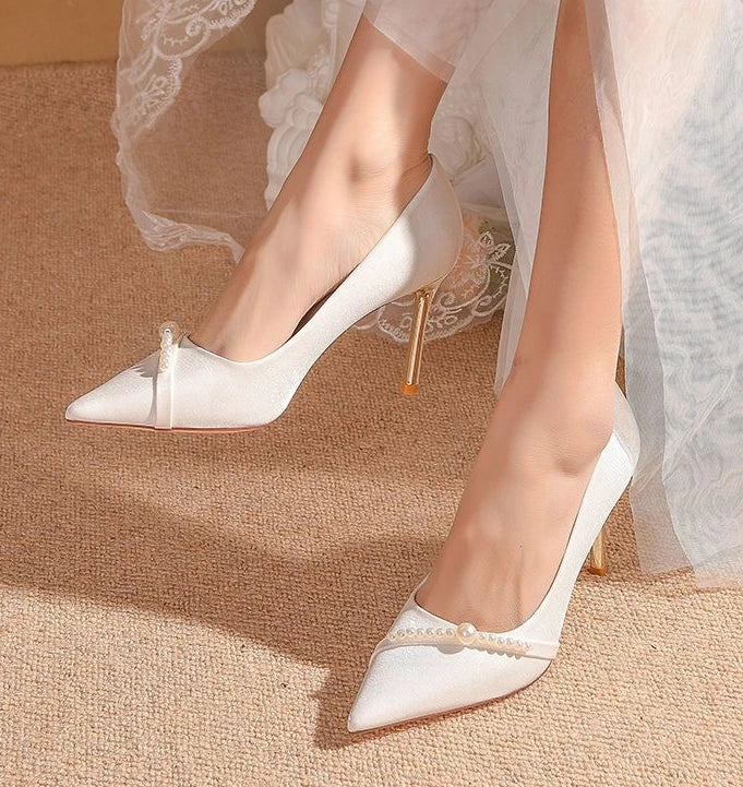 Damen Sommerschuhe Braut Pumps Schuhe für Frau 2024 Hochzeitsschuh auf Absatz Spitzschuh Perle Stilito High Heels Beliebte 39