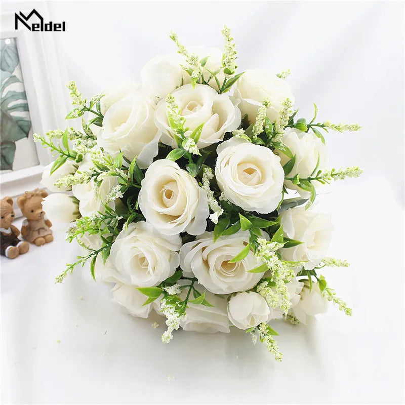 Brautstrauß, künstliche Blumen, Hochzeit, Blumen halten, weiße künstliche natürliche Rose für Brautjungfer, Braut, Hochzeitsdekorationen