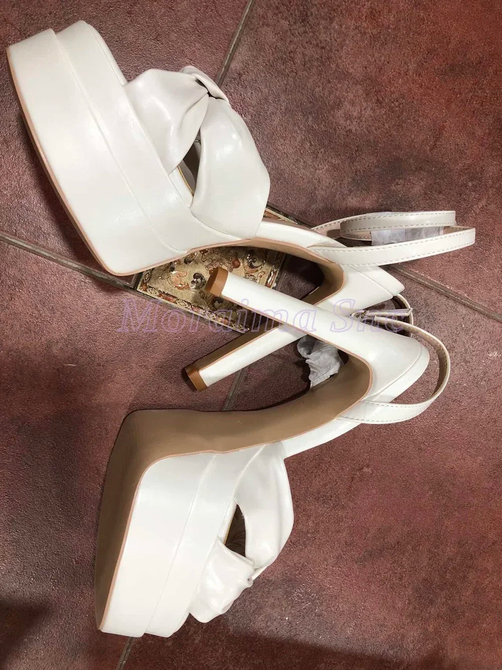 Brautknoten Satin Plateau Sandalen Block High Heel Knöchel Schnalle Riemen Runde offene Zehen Mode Damen Hochzeitsschuhe Sommer 2025