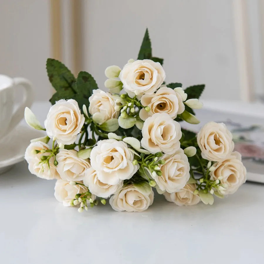 Künstliche Blumen Seide Rose Hochzeit Brautstrauß Home Tisch Outdoor Garten Torbogen UV-beständig DIY Geschenk Raumdekoration