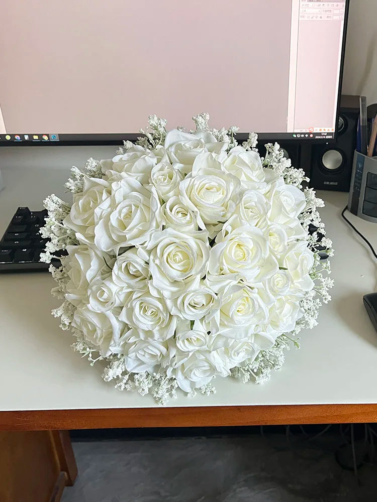 Brautstrauß Hochzeitsblumen Brautjungfern Seidenrosen Gefälschte Babys Atem Braut Hochzeitsaccessoires Tischdekoration
