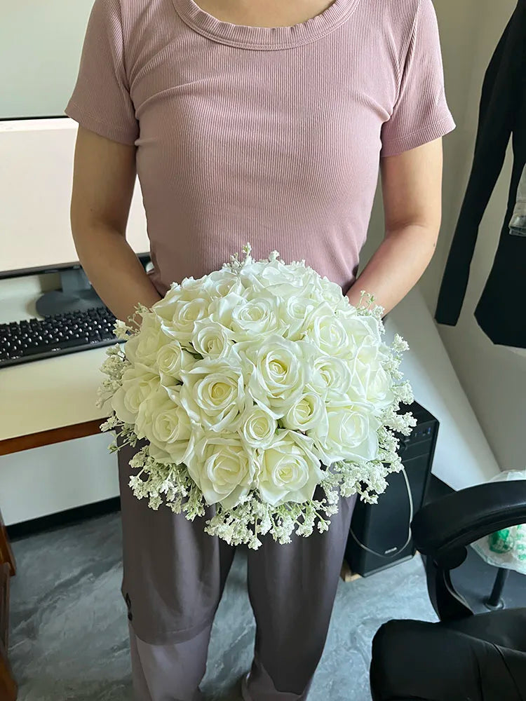 Brautstrauß Hochzeitsblumen Brautjungfern Seidenrosen Gefälschte Babys Atem Braut Hochzeitsaccessoires Tischdekoration