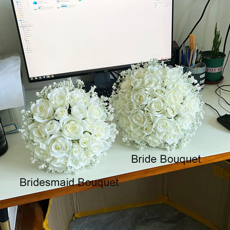 Brautstrauß Hochzeitsblumen Brautjungfern Seidenrosen Gefälschte Babys Atem Braut Hochzeitsaccessoires Tischdekoration