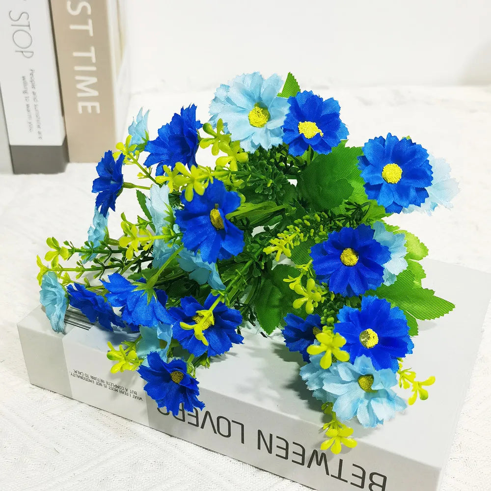 Ein Blumenstrauß mit 7 Zweigen und 28 Köpfen, süßer DIY-Hochzeitsblumenstrauß, Heimzimmer, Tischdekoration, Seidengänseblümchen, künstliche dekorative Blume